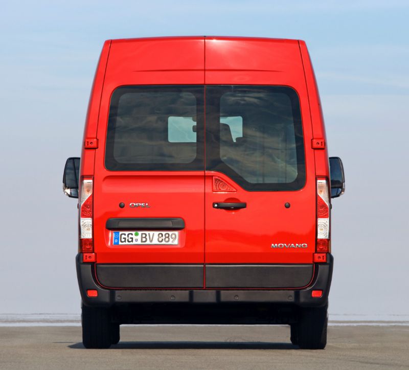 Opel Movano B 2.3 CDTI Turbo (110 Hp)